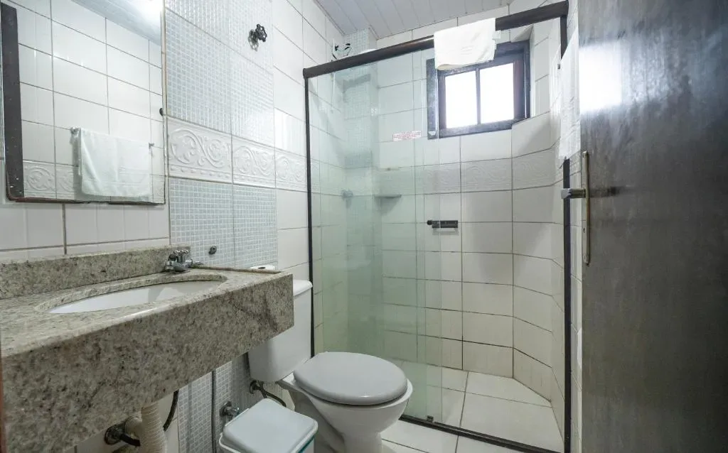 Residencial Ramo de Acácia, Bombinhas, na 289 Rua Peixe Donzela em Bombinhas/SC — foto 47