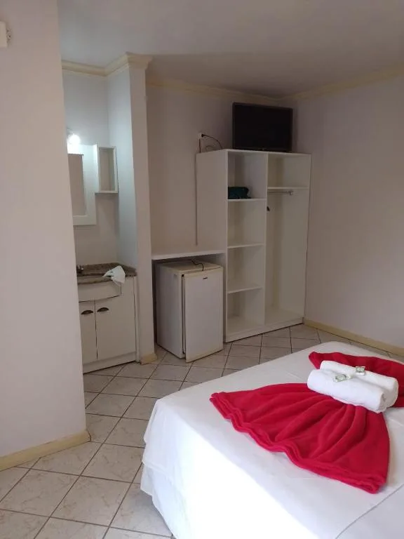 Hotel Pousada Ilha do Mar Bombinhas, Bombinhas, na Av. Flamboyant em Bombinhas/SC — foto 4