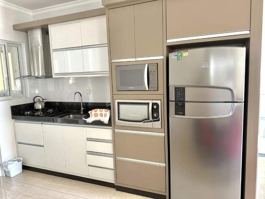 Apartamento Avenida F, Bombinhas, na Avenida Falcão em Bombinhas/SC — foto 18