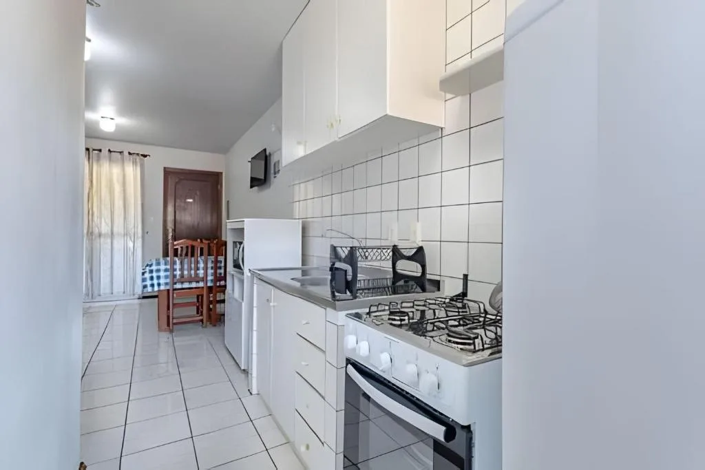 Flamboyant Apartamentos Bombinhas, Bombinhas, na Rua Tinguaçu, 198 Praia de Bombas em Bombinhas/SC — foto 5