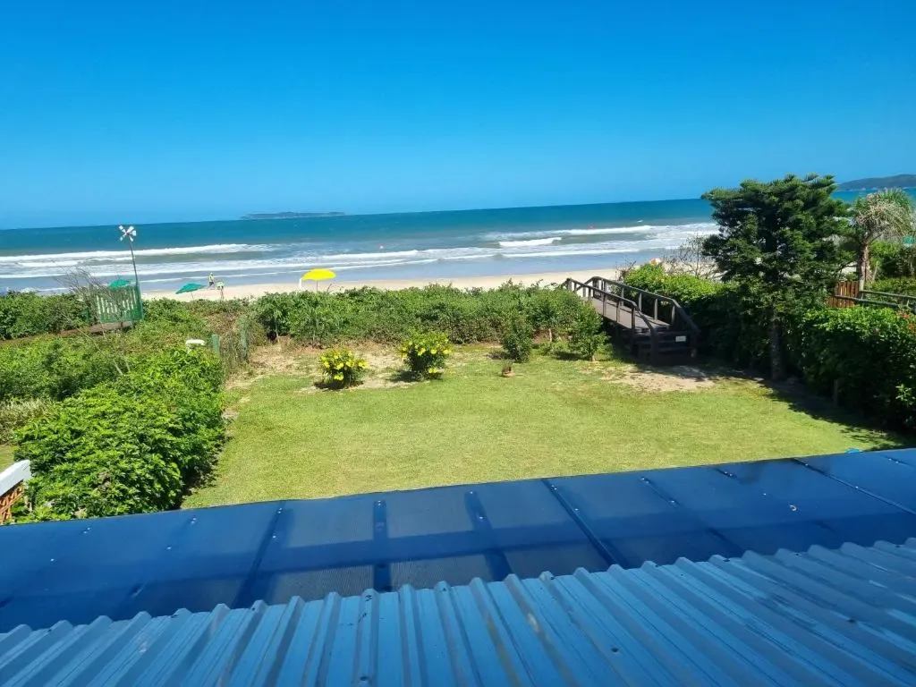 Residencial Suites Mariscal, Bombinhas, na 1469 Avenida Aroeira da Praia em Bombinhas/SC — foto 2