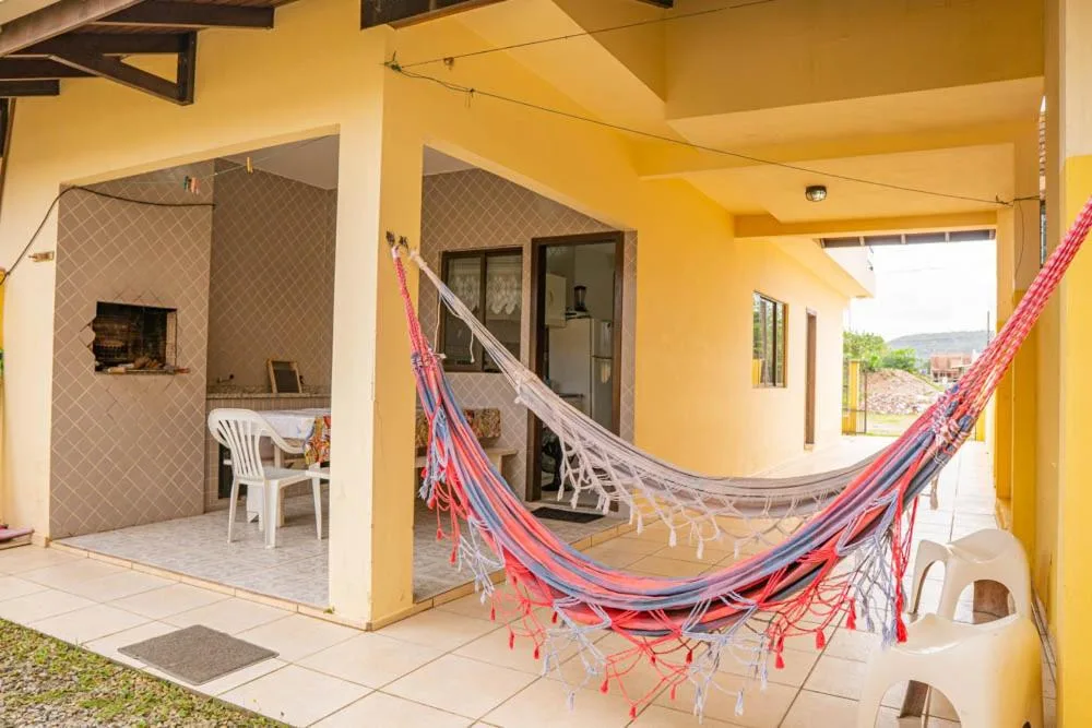 Casa 100m da praia, 10 pessoas, 3 quartos, Bombinhas, na 403 Rua Ipê Roxo em Bombinhas/SC — foto 6