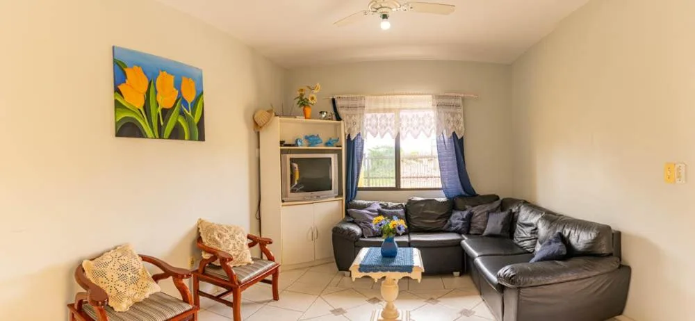 Casa 100m da praia, 10 pessoas, 3 quartos, Bombinhas, na 403 Rua Ipê Roxo em Bombinhas/SC — foto 13