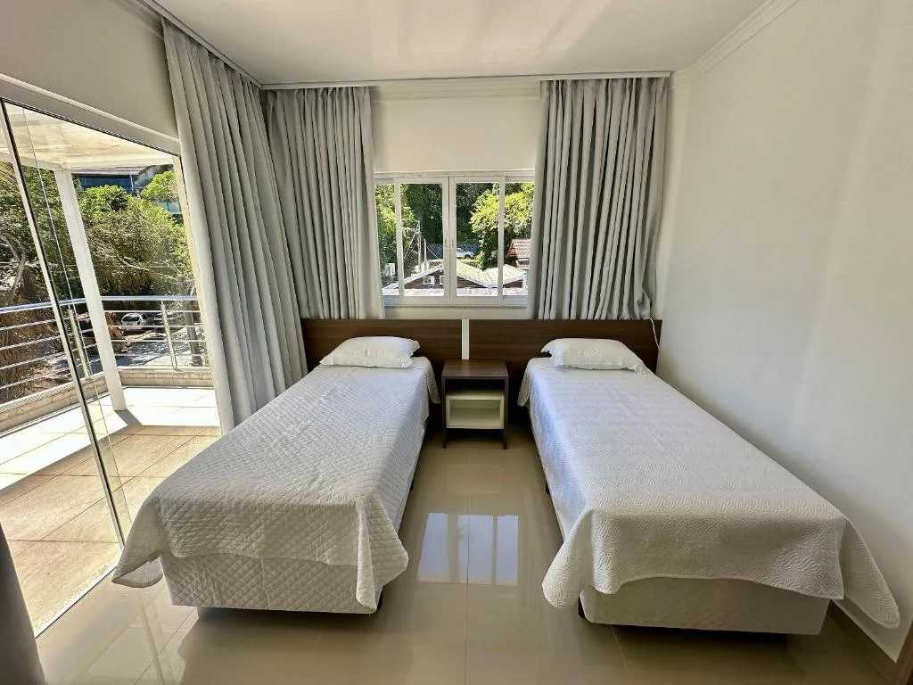 Residencial CasapraiadaLagoinha, Bombinhas, na 583 Avenida das Garoupas em Bombinhas/SC — foto 35