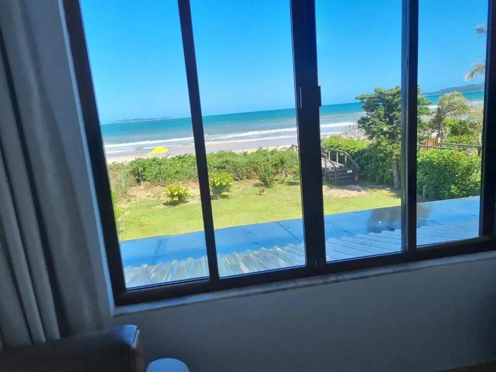 Residencial Suites Mariscal, Bombinhas, na 1469 Avenida Aroeira da Praia em Bombinhas/SC — foto 13