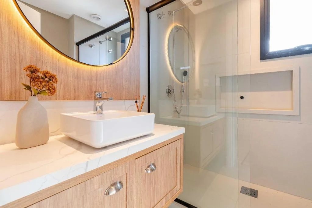 Lumina - Luxuoso apartamento, Bombinhas, na 1890 Av Leopoldo Zarling em Bombinhas/SC — foto 3
