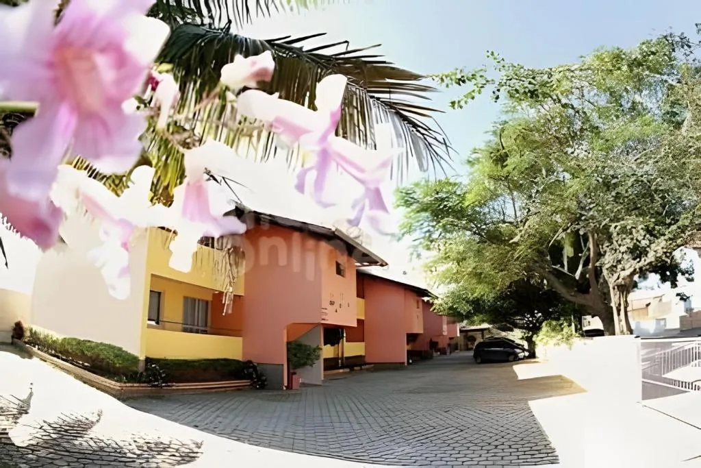 Flamboyant Apartamentos Bombinhas, Bombinhas, na Rua Tinguaçu, 198 Praia de Bombas em Bombinhas/SC — foto 36