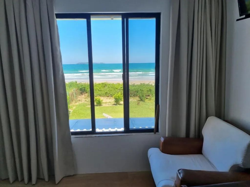 Residencial Suites Mariscal, Bombinhas, na 1469 Avenida Aroeira da Praia em Bombinhas/SC — foto 19