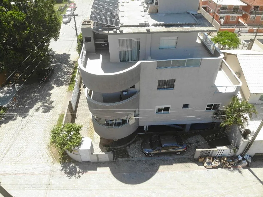 Residencial Tia Dilma, na Rua: Dilma Mafra, Centro em Bombinhas/SC — foto 29