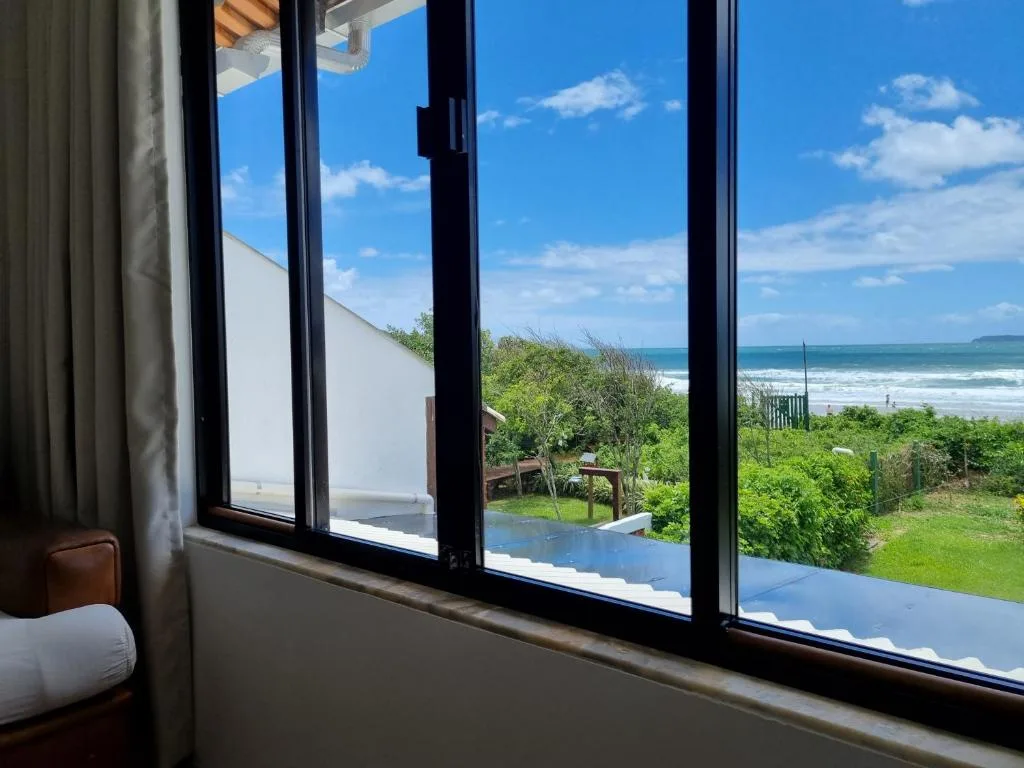 Residencial Suites Mariscal, Bombinhas, na 1469 Avenida Aroeira da Praia em Bombinhas/SC — foto 21