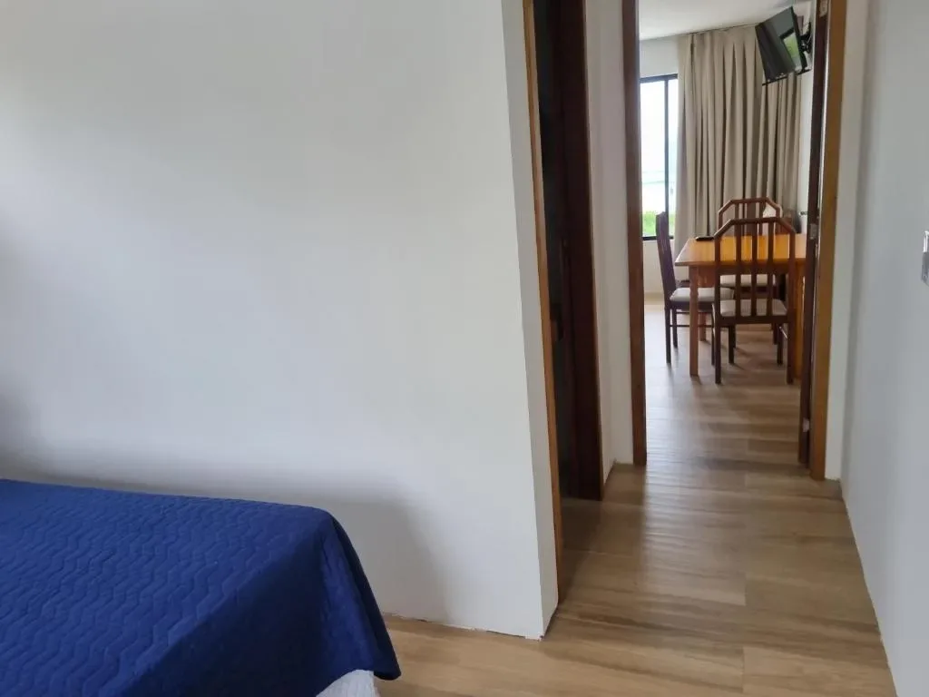 Residencial Suites Mariscal, Bombinhas, na 1469 Avenida Aroeira da Praia em Bombinhas/SC — foto 22