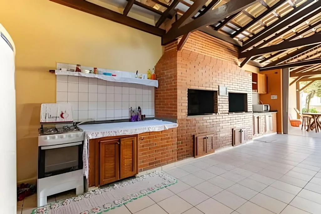 Flamboyant Apartamentos Bombinhas, Bombinhas, na Rua Tinguaçu, 198 Praia de Bombas em Bombinhas/SC — foto 42