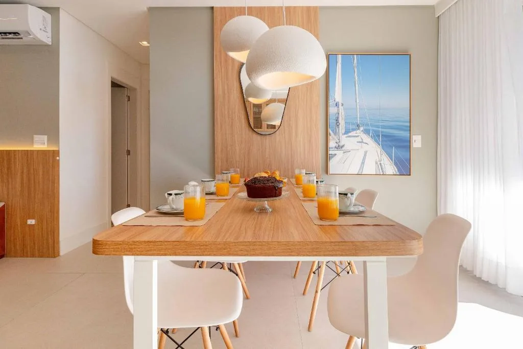 Lumina - Luxuoso apartamento, Bombinhas, na 1890 Av Leopoldo Zarling em Bombinhas/SC — foto 13