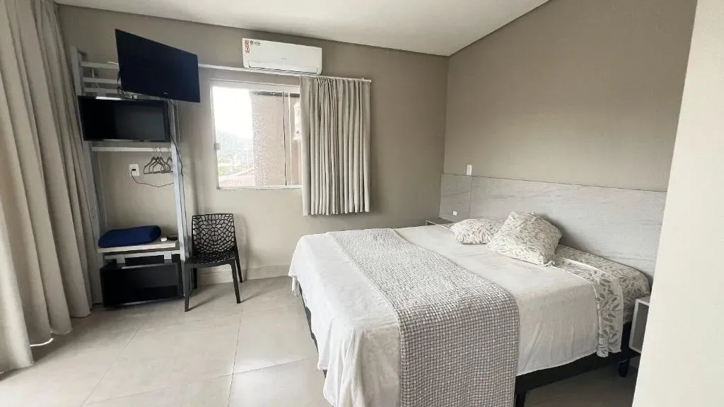 Residencial Tia Dilma, na Rua: Dilma Mafra, Centro em Bombinhas/SC — foto 49