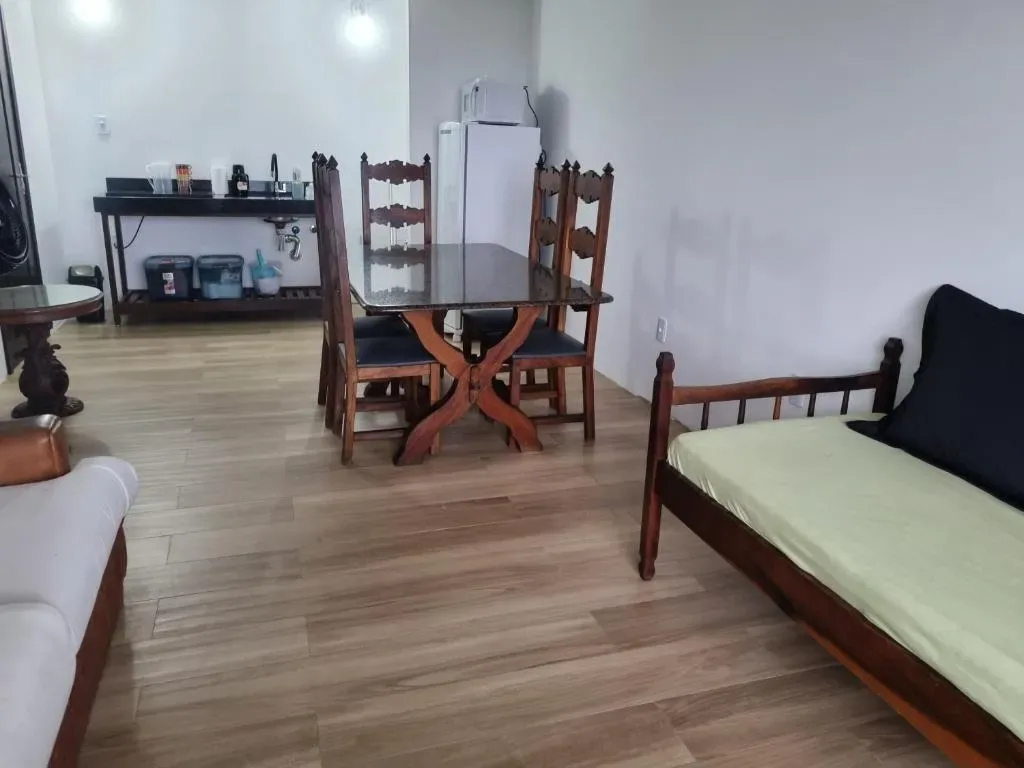 Residencial Suites Mariscal, Bombinhas, na 1469 Avenida Aroeira da Praia em Bombinhas/SC — foto 47