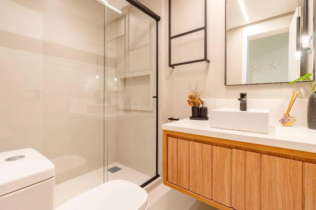 Lumina - Luxuoso apartamento, Bombinhas, na 1890 Av Leopoldo Zarling em Bombinhas/SC — foto 38