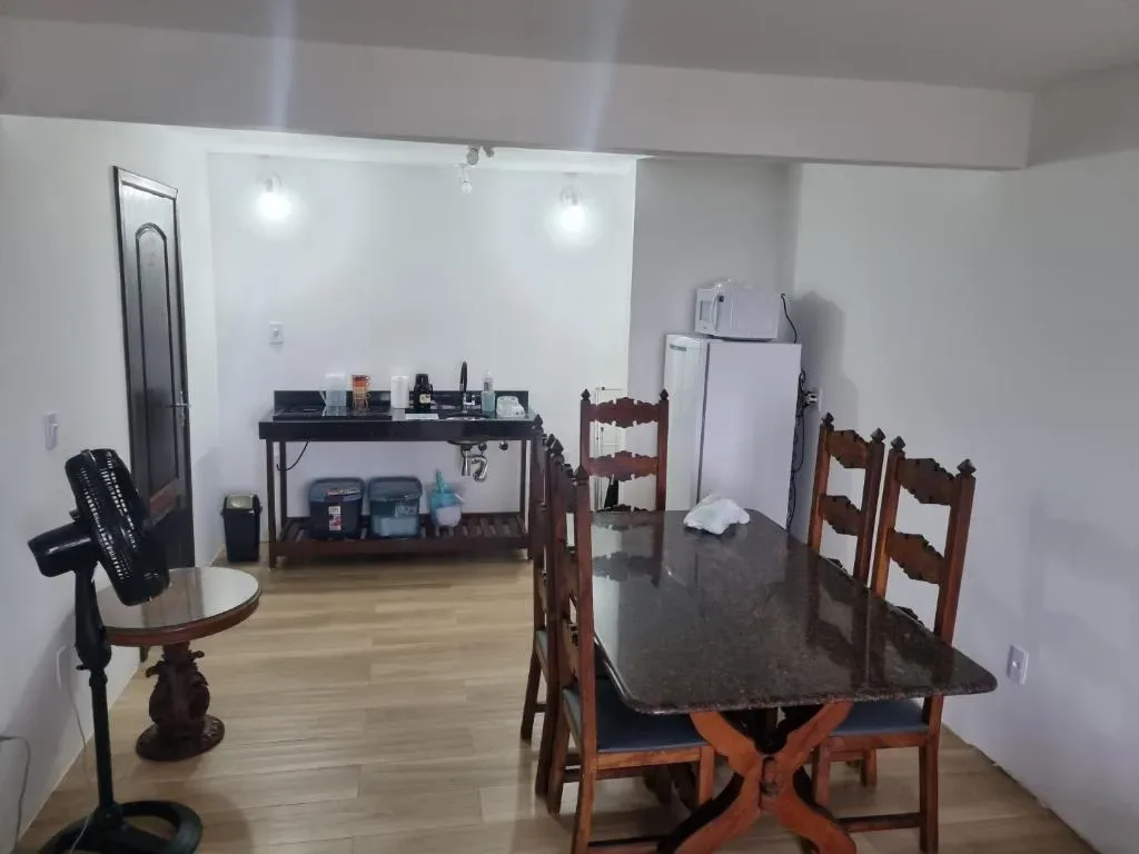 Residencial Suites Mariscal, Bombinhas, na 1469 Avenida Aroeira da Praia em Bombinhas/SC — foto 48
