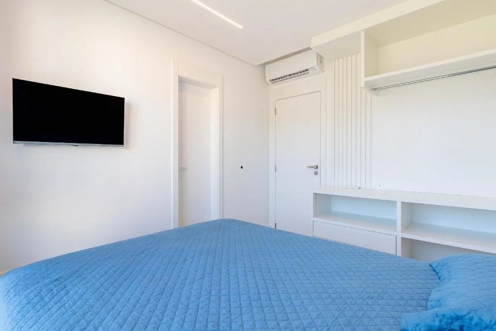 Lumina - Luxuoso apartamento, Bombinhas, na 1890 Av Leopoldo Zarling em Bombinhas/SC — foto 40