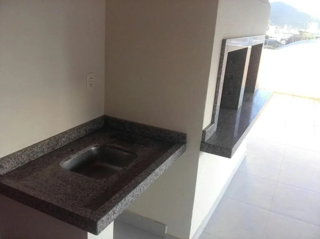 ILHA DE MAJORCA-Apto, Bombinhas, na 2468 Avenida Leopoldo Zarling Apartamento em Bombinhas/SC — foto 3