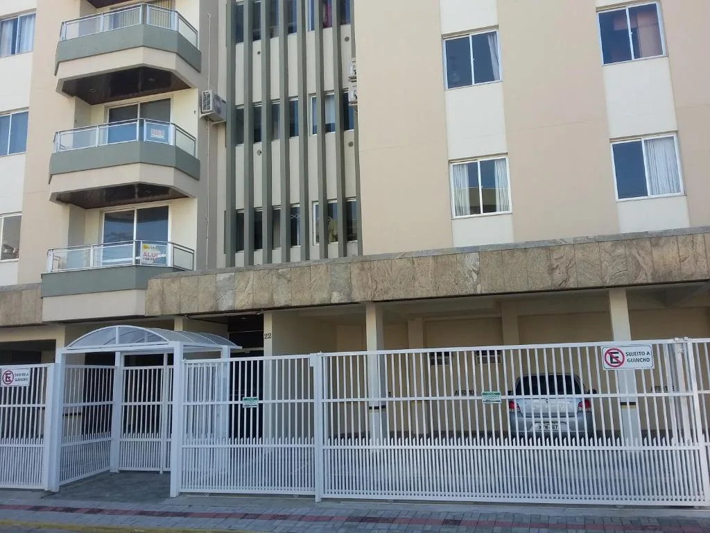 ILHA DE MAJORCA-Apto, Bombinhas, na 2468 Avenida Leopoldo Zarling Apartamento em Bombinhas/SC — foto 12