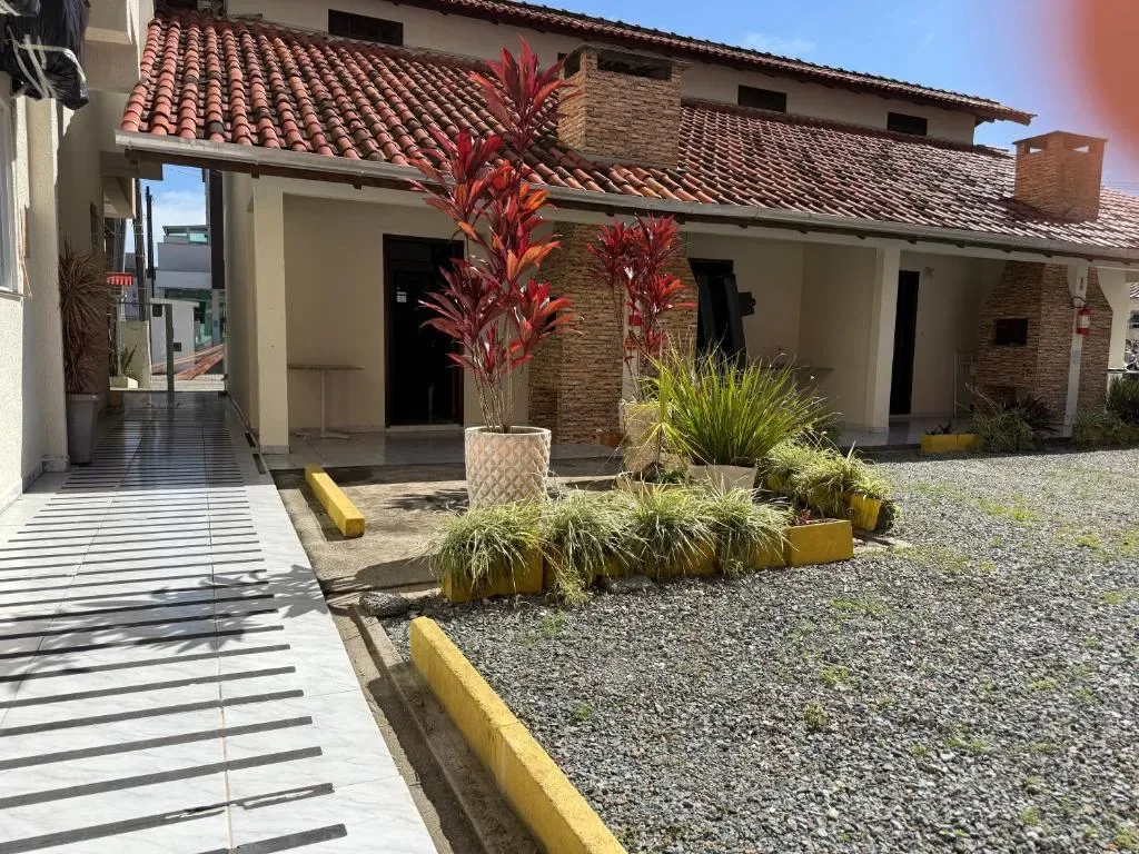 Residencial Recanto do Sossego, Bombinhas, na Rua Lontra em Bombinhas/SC — foto 17