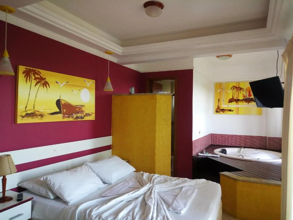 Raio do Sol Residence, Bombinhas, na AVENIDA AROEIRA DA PRAIA em Bombinhas/SC — foto 8