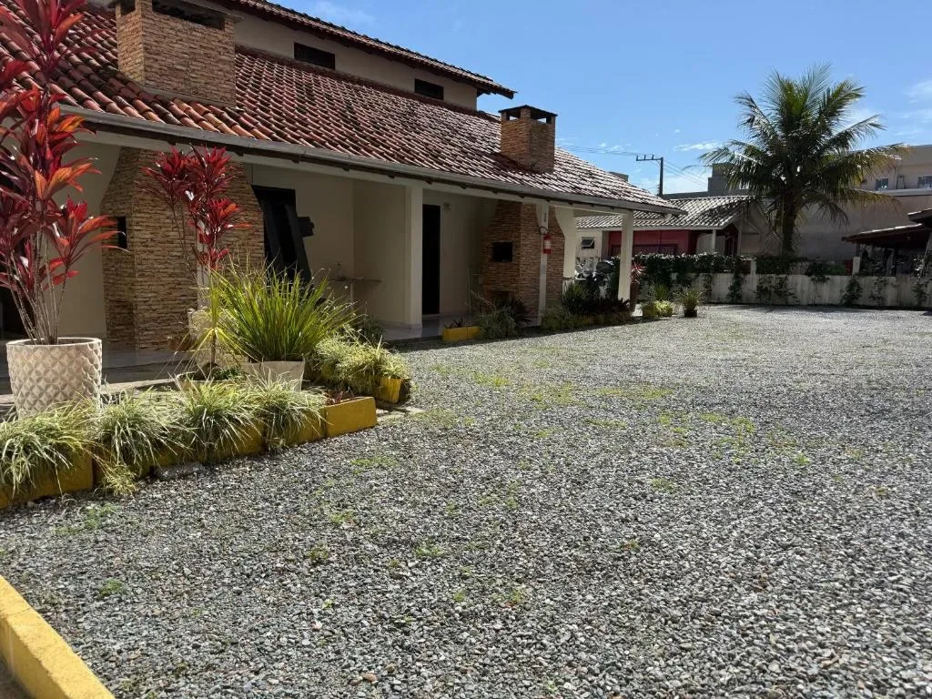 Residencial Recanto do Sossego, Bombinhas, na Rua Lontra em Bombinhas/SC — foto 19