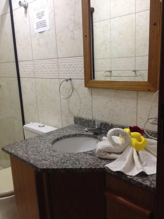 Raio do Sol Residence, Bombinhas, na AVENIDA AROEIRA DA PRAIA em Bombinhas/SC — foto 15
