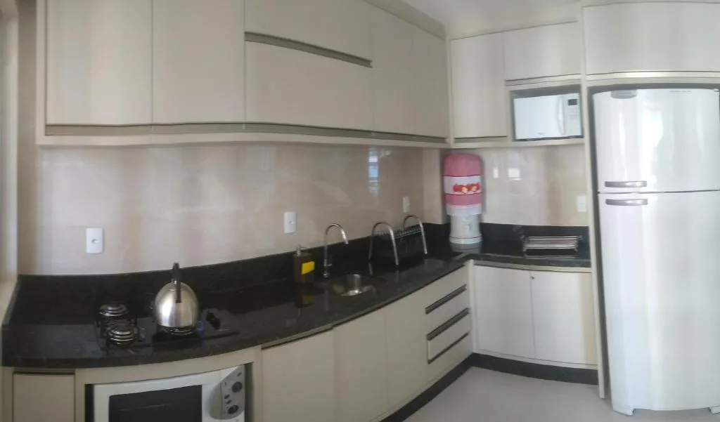 ILHA DE MAJORCA-Apto, Bombinhas, na 2468 Avenida Leopoldo Zarling Apartamento em Bombinhas/SC — foto 27