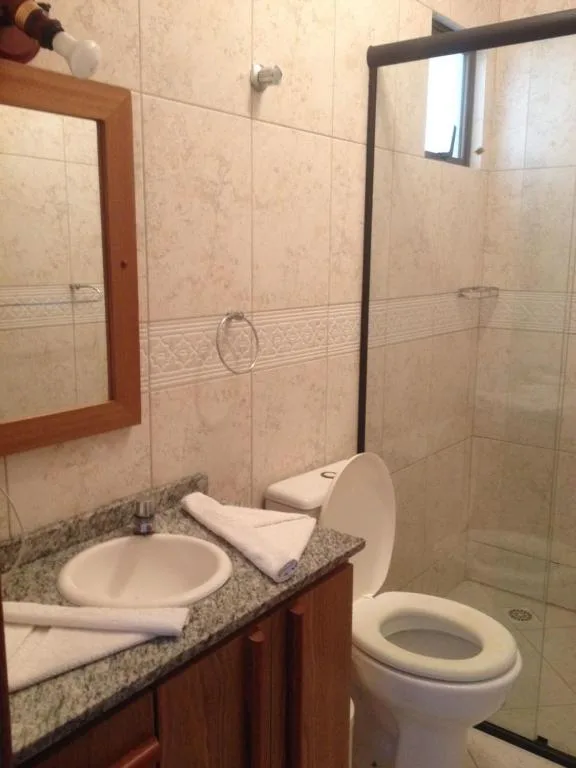 Raio do Sol Residence, Bombinhas, na AVENIDA AROEIRA DA PRAIA em Bombinhas/SC — foto 25