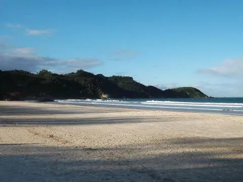 Raio do Sol Residence, Bombinhas, na AVENIDA AROEIRA DA PRAIA em Bombinhas/SC — foto 27