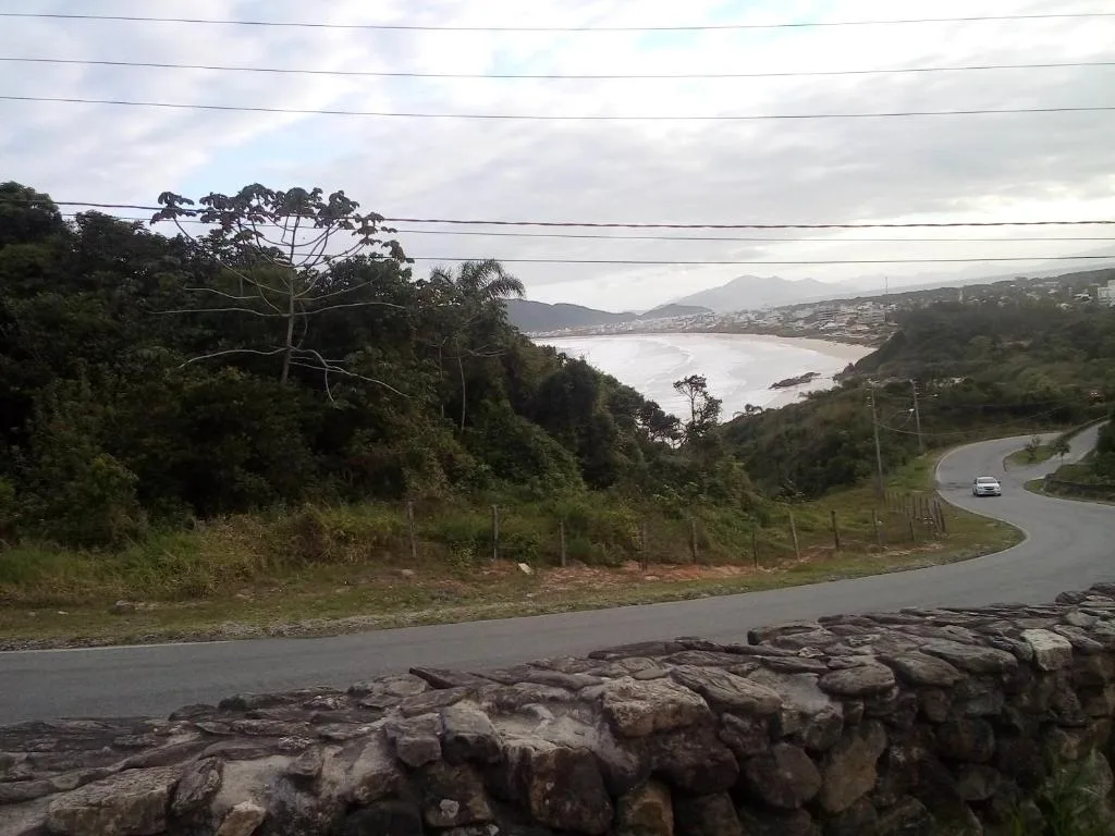 Raio do Sol Residence, Bombinhas, na AVENIDA AROEIRA DA PRAIA em Bombinhas/SC — foto 28