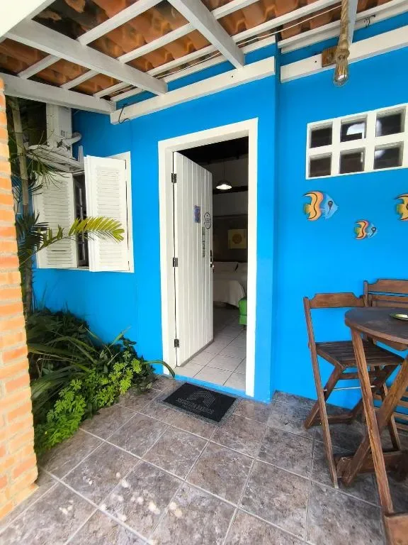 Pousadinha e Residencial Sto António - Praia de Bombas/Bombinhas-SC, Bombinhas, na Rua Beija Flôr em Bombinhas/SC — foto 6