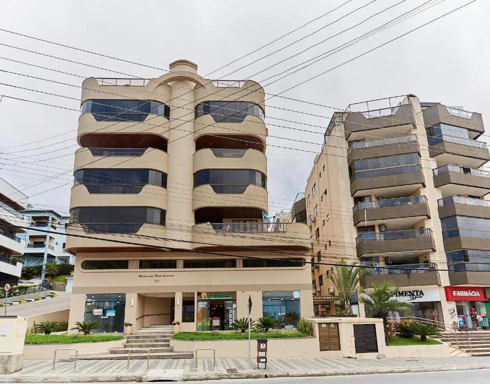 1038 Apto sobre Avenida con vista lateral para o Mar, Bombinhas, na 282 Avenida Vereador Manoel dos Santos 1 andar em Bombinhas/SC — foto 30