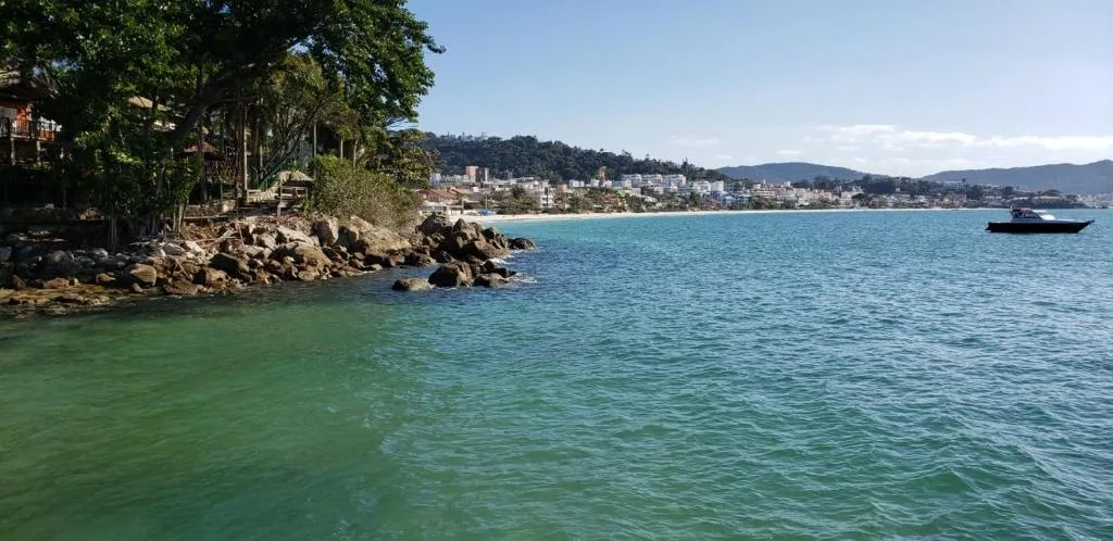 apartamento a 20 metros do mar bombinhas, Bombinhas, na av das garoupas n 44 apto 203 a em Bombinhas/SC — foto 11