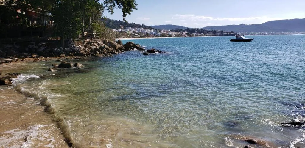apartamento a 20 metros do mar bombinhas, Bombinhas, na av das garoupas n 44 apto 203 a em Bombinhas/SC — foto 12