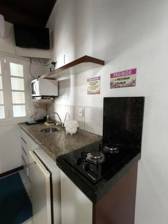 Pousadinha e Residencial Sto António - Praia de Bombas/Bombinhas-SC, Bombinhas, na Rua Beija Flôr em Bombinhas/SC — foto 20