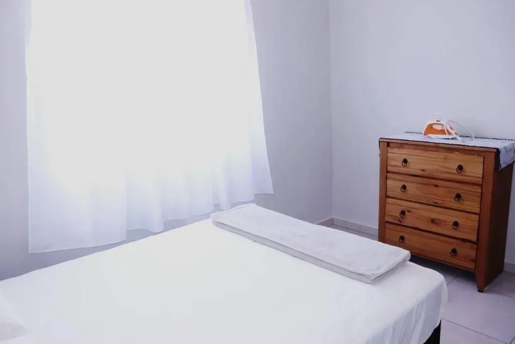 Enseada de Zimbros Residencial, Bombinhas, na 790 Rua Rio Tapajós / Rua Rio Jurua 144 Apartamento em Bombinhas/SC — foto 3