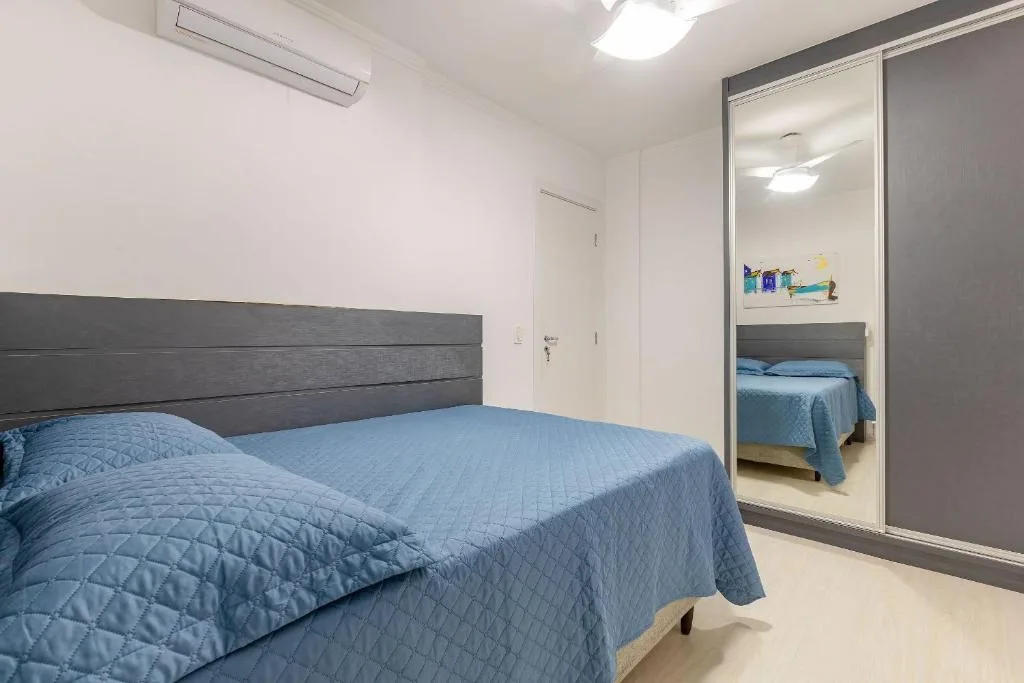 Excelente Apartamento a 240m da Praia de Bombas, Bombinhas, na 236 Rua Tié-Sangue em Bombinhas/SC — foto 12