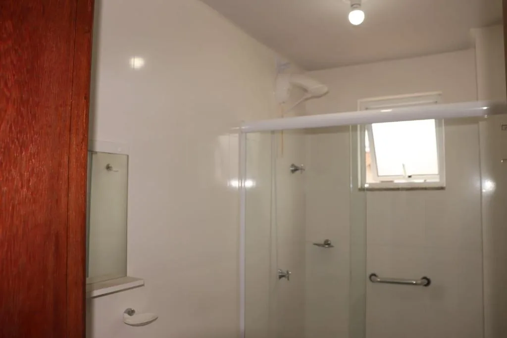 Enseada de Zimbros Residencial, Bombinhas, na 790 Rua Rio Tapajós / Rua Rio Jurua 144 Apartamento em Bombinhas/SC — foto 7