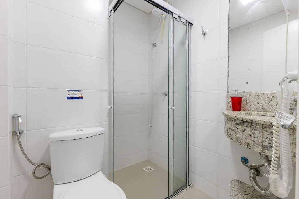 Excelente Apartamento a 240m da Praia de Bombas, Bombinhas, na 236 Rua Tié-Sangue em Bombinhas/SC — foto 16
