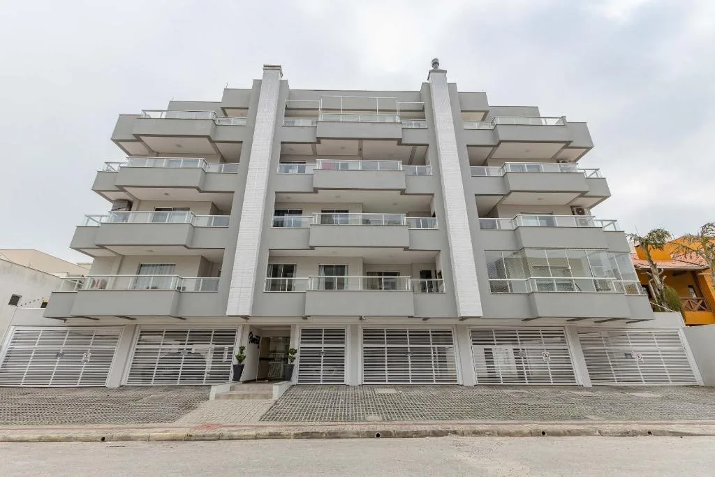 Excelente Apartamento a 240m da Praia de Bombas, Bombinhas, na 236 Rua Tié-Sangue em Bombinhas/SC — foto 18