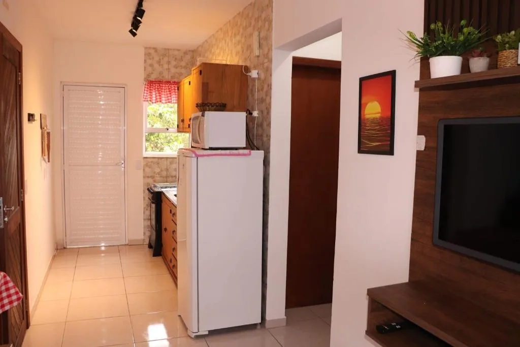Enseada de Zimbros Residencial, Bombinhas, na 790 Rua Rio Tapajós / Rua Rio Jurua 144 Apartamento em Bombinhas/SC — foto 19