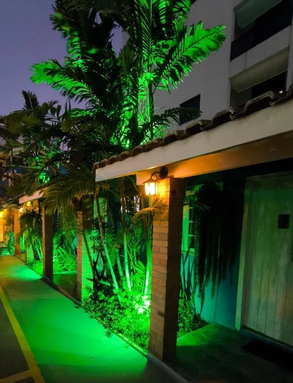 Pousadinha e Residencial Sto António - Praia de Bombas/Bombinhas-SC, Bombinhas, na Rua Beija Flôr em Bombinhas/SC — foto 48
