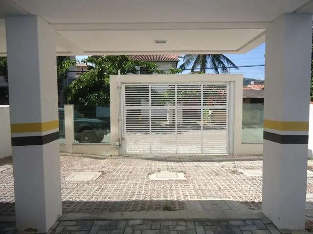 Flores de Veneranda, Bombinhas, na 386 Rua Sanhacu apto em Bombinhas/SC — foto 19