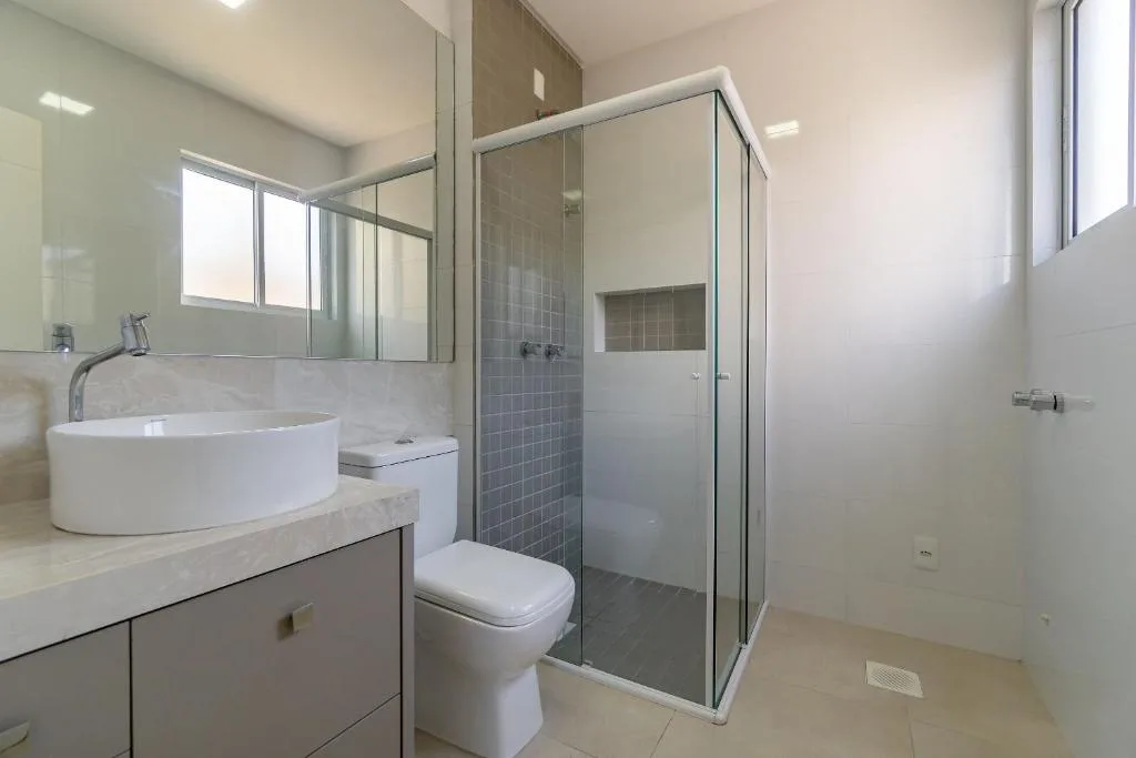 Cobertura Duplex em Condomínio com Piscina, Bombinhas, na 159 Rua Pescada Branca em Bombinhas/SC — foto 36