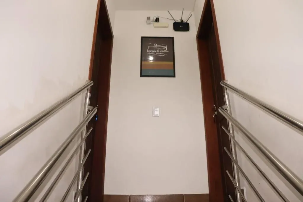 Enseada de Zimbros Residencial, Bombinhas, na 790 Rua Rio Tapajós / Rua Rio Jurua 144 Apartamento em Bombinhas/SC — foto 39