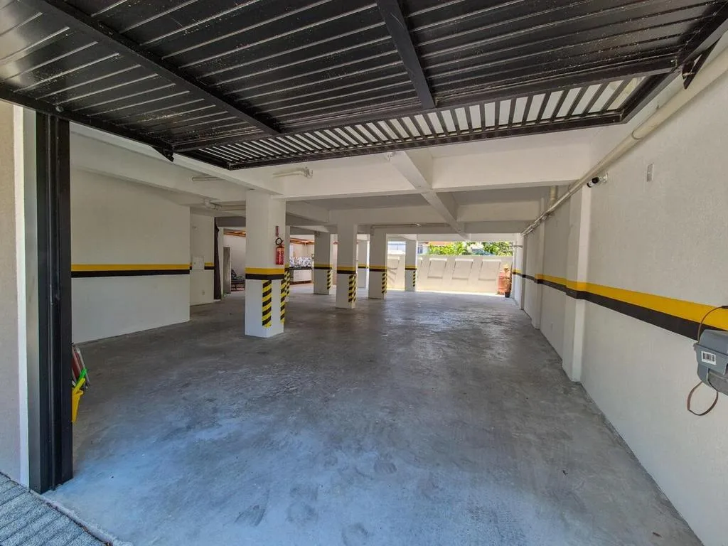 Águas de Canto Grande, Bombinhas, na 548 Rua Ipê Roxo em Bombinhas/SC — foto 46