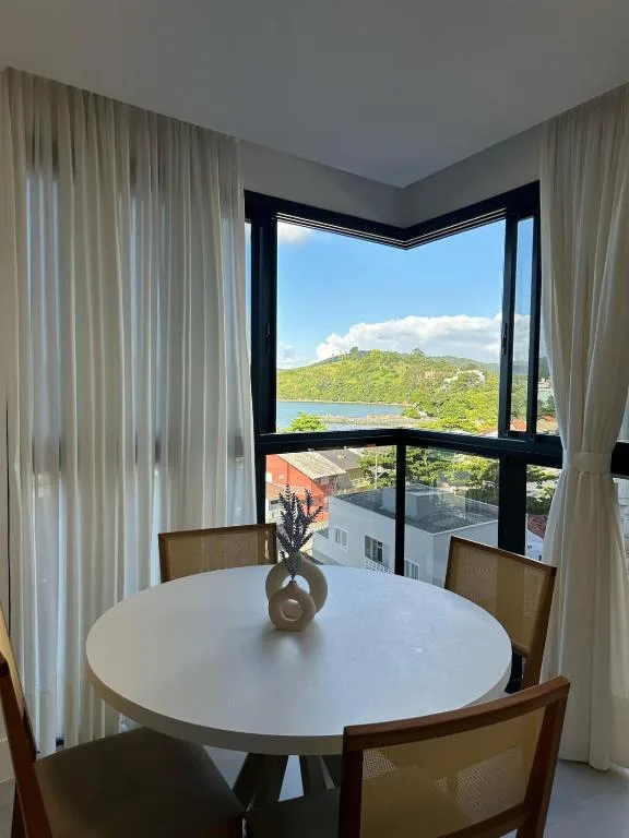 Apartamento novo frente mar, Porto Belo, na Avenida Senador Atílio Fontana, 633 em Porto Belo/SC — foto 9