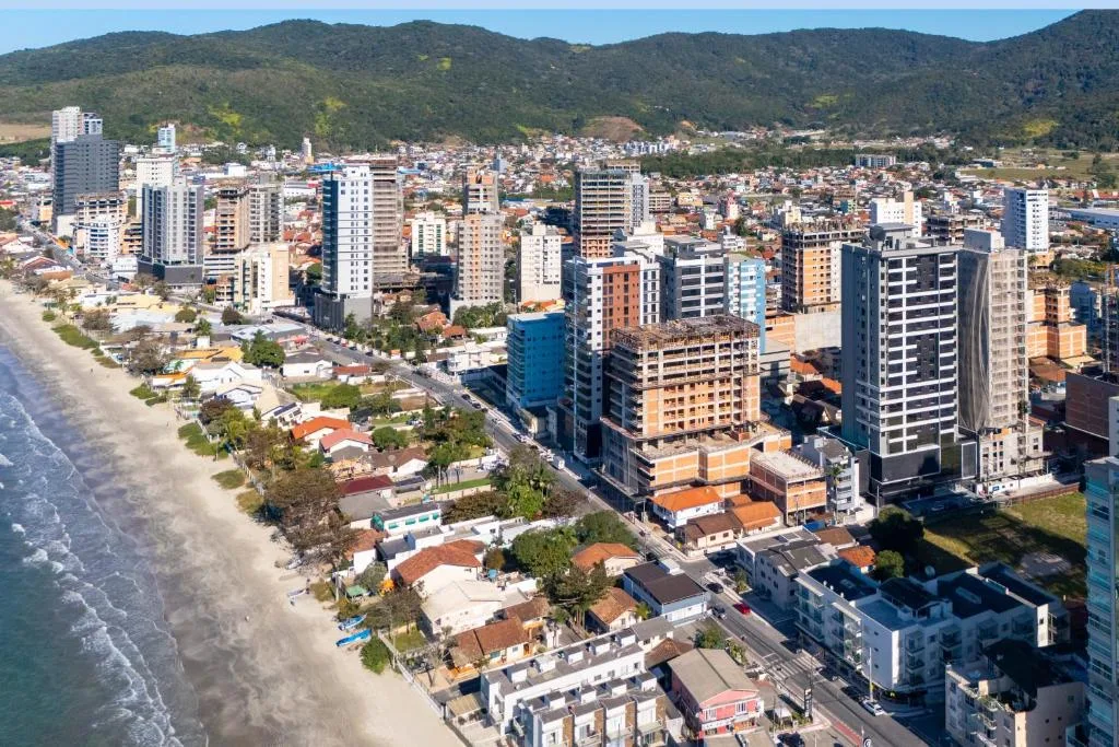 Encantador Apartamento 100m da Praia com vista mar, Porto Belo, na Rua Rubens Alves, 189 - apto em Porto Belo/SC — foto 43